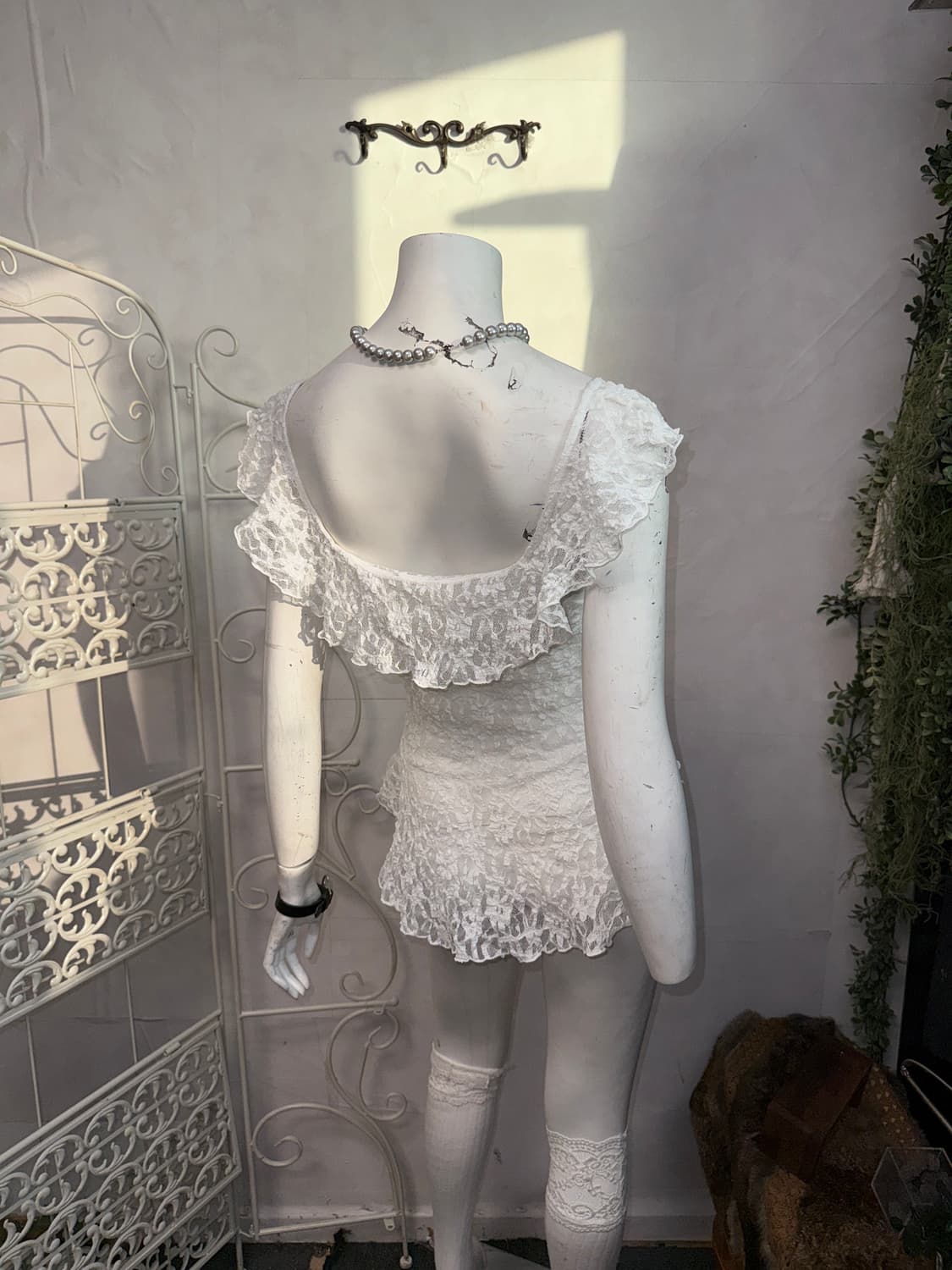 White floral lace unbalanced sleeveless  상품이미지6