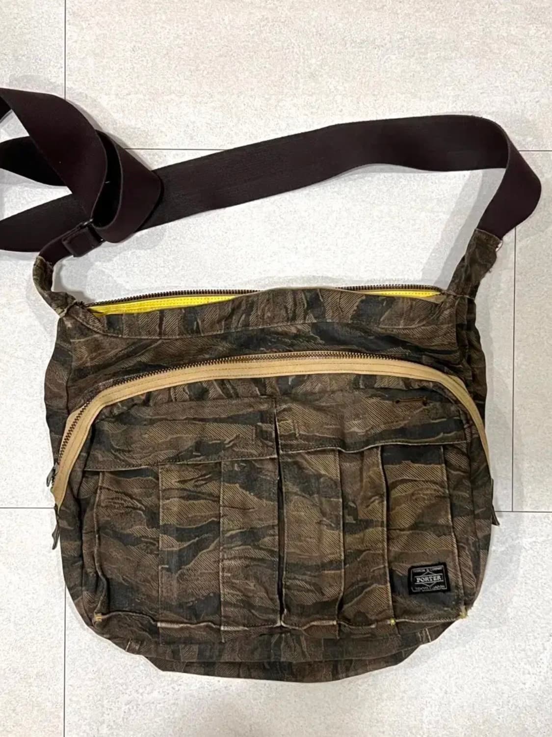 요시다 포터 타이거 카모 크로스백 / 숄더백 브리프 케이스 상품이미지1