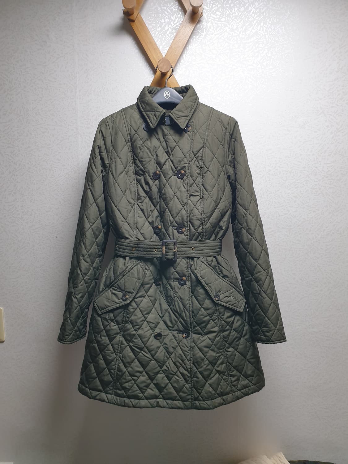 [uk12/66] 바버 벨트 롱퀼팅 카키 상품이미지1