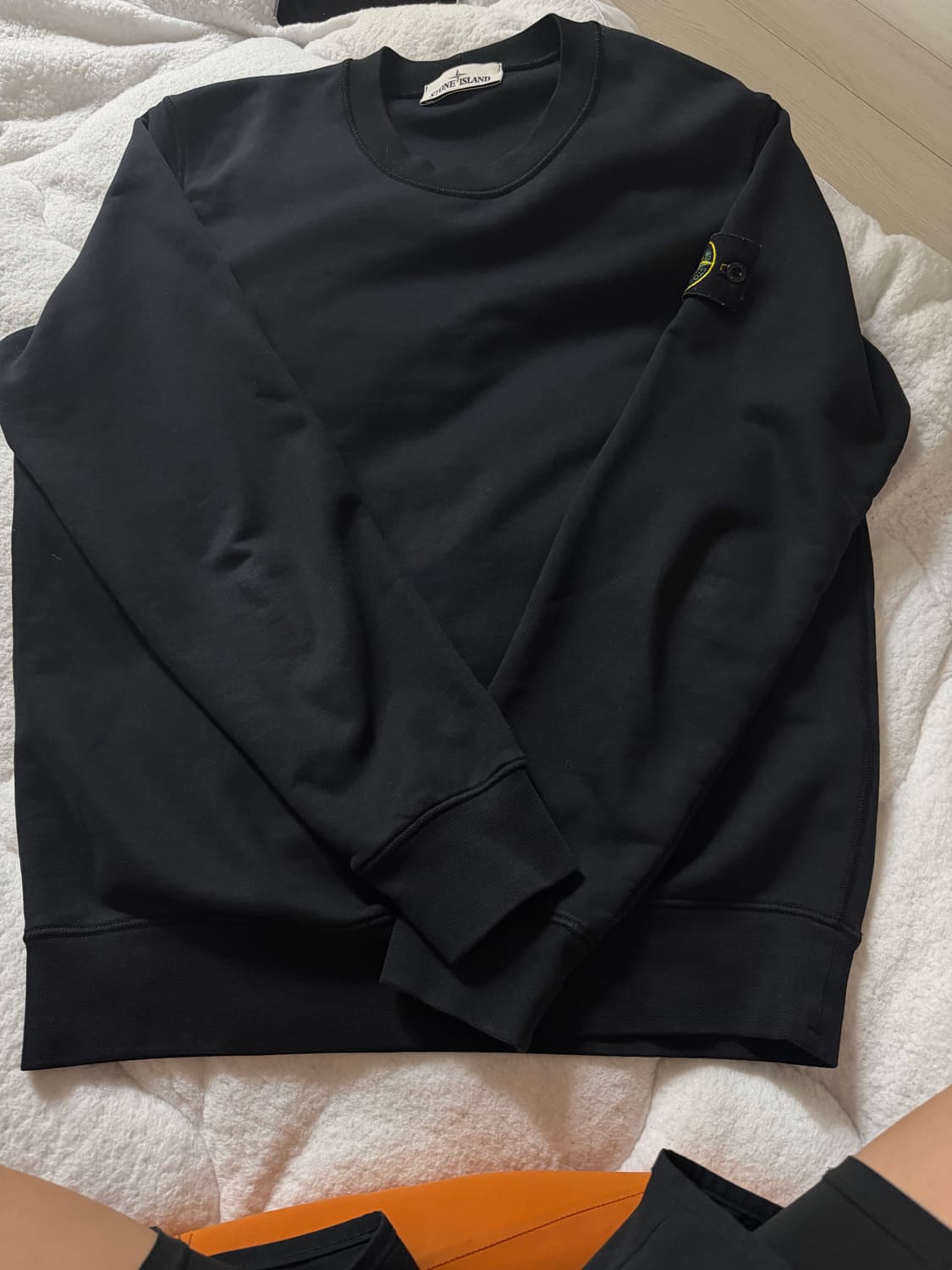 급처 새상품급 스톤아일랜드 맨투맨 블랙 L 상품이미지1