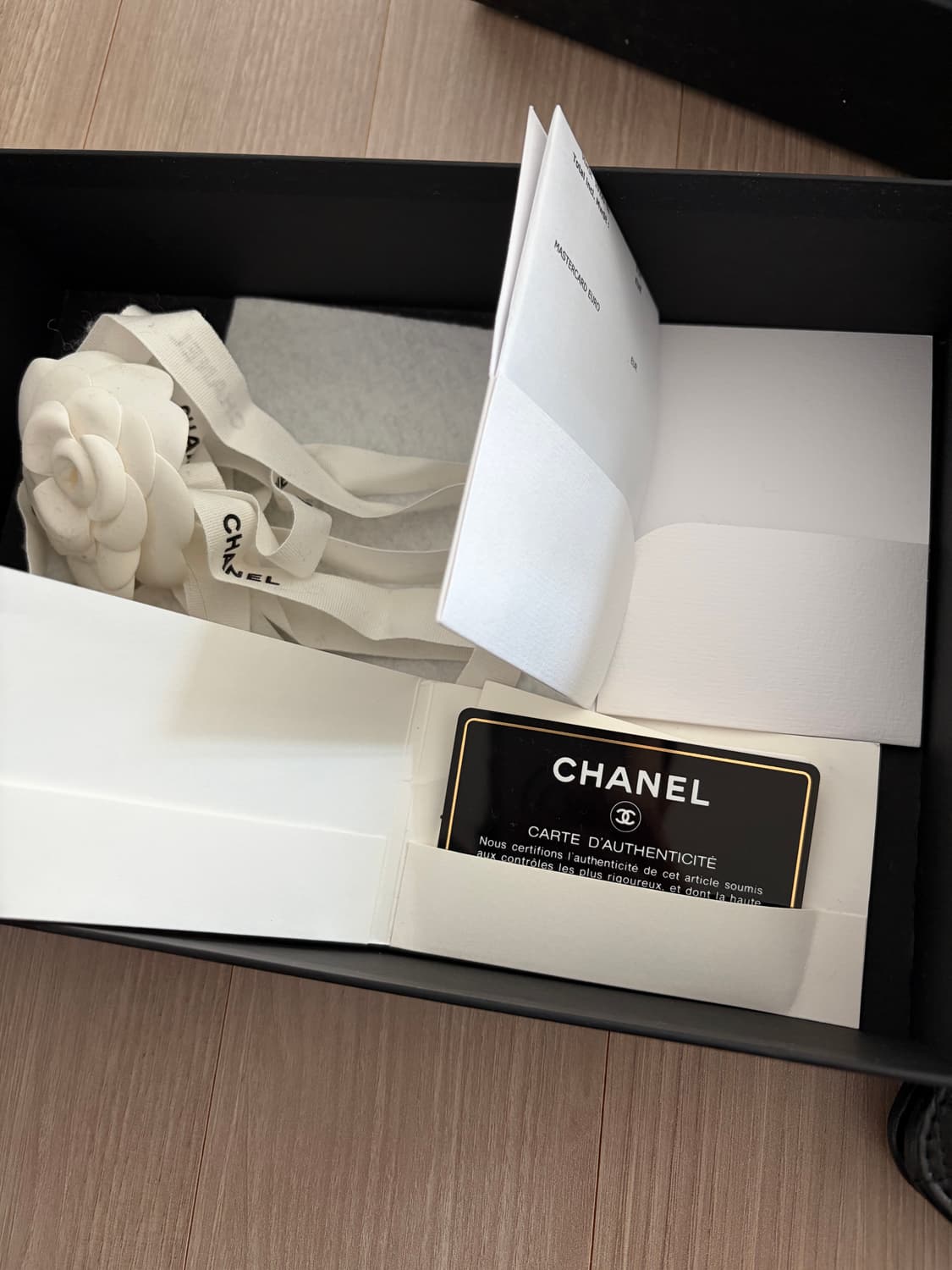 샤넬 클래식 WOC 램스킨 블랙 금장 상품이미지8