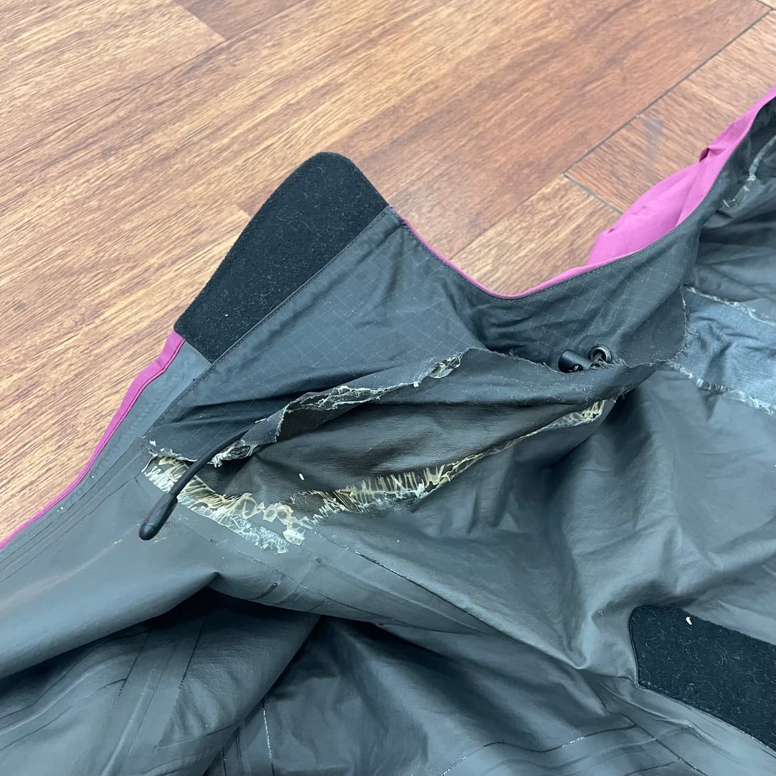 여성 아크테릭스 고어텍스 바람막이 상품이미지5