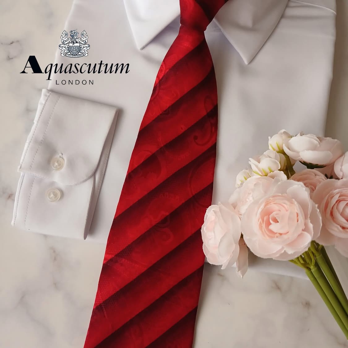아쿠아스큐텀 실크 레드 스트라이프 넥타이 10cm A+등급 A19182
 상품이미지1