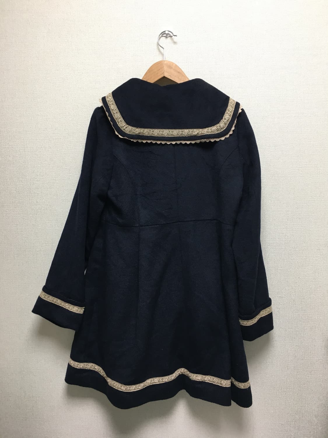 Axes famme Navy coat  상품이미지3