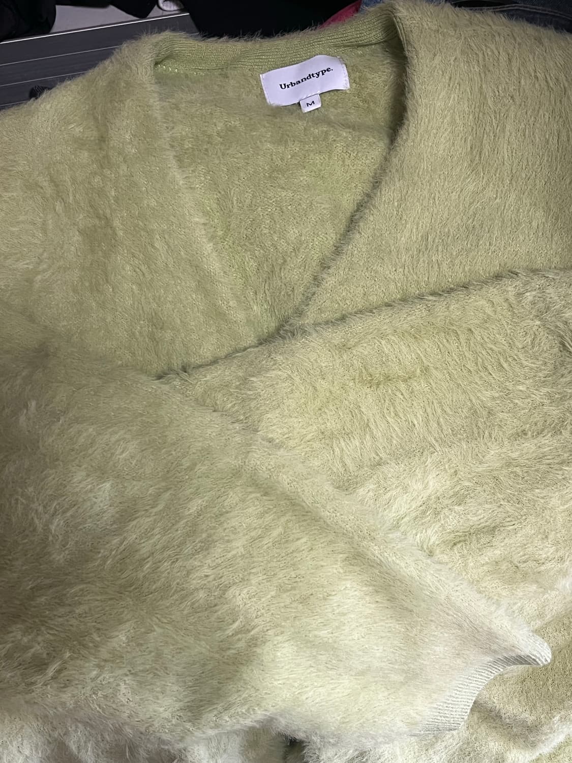 어반디타입 모헤어 가디건 연두 M 상품이미지4