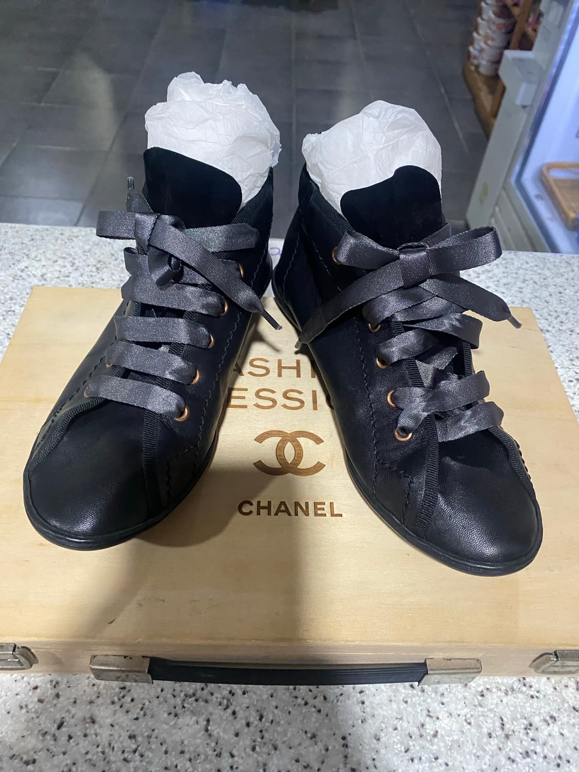 레페토 블랙 가죽 하이탑 스니커즈 38 상품이미지1