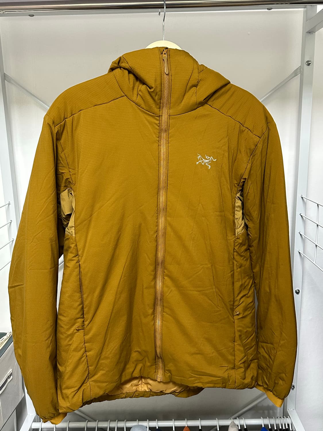 아크테릭스 아톰 헤비웨이트 후디 유콘 상품이미지1