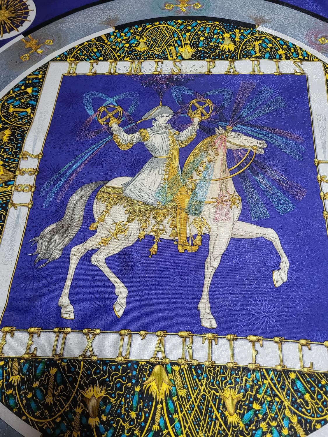 정품 에르메스 150주년 한정판 까레 실크 스카프 상품이미지7