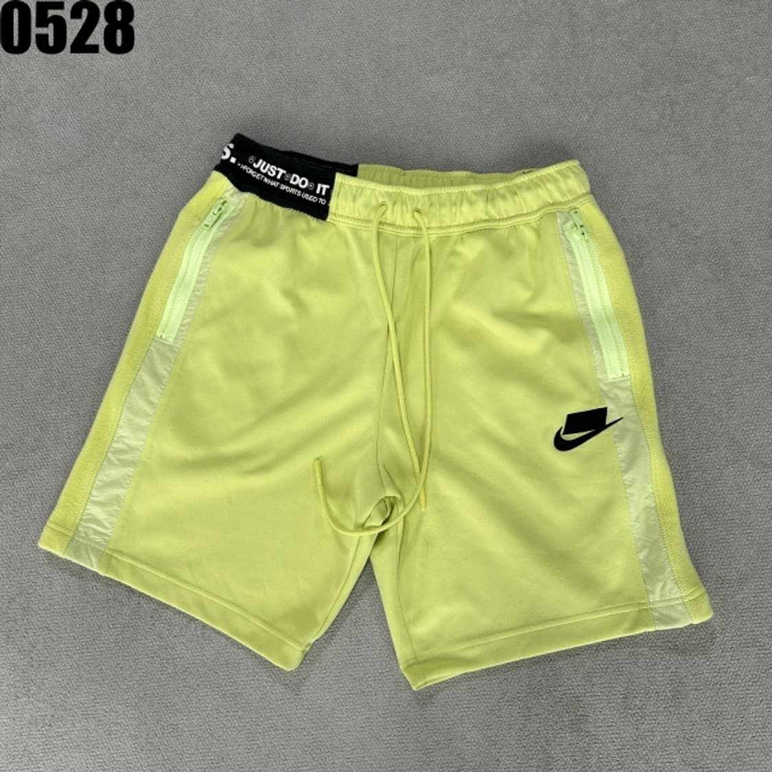 나이키 형광반바지  상품이미지1