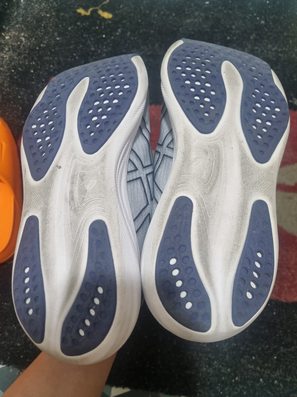 아식스 젤님보스25(255mm) 상품이미지5