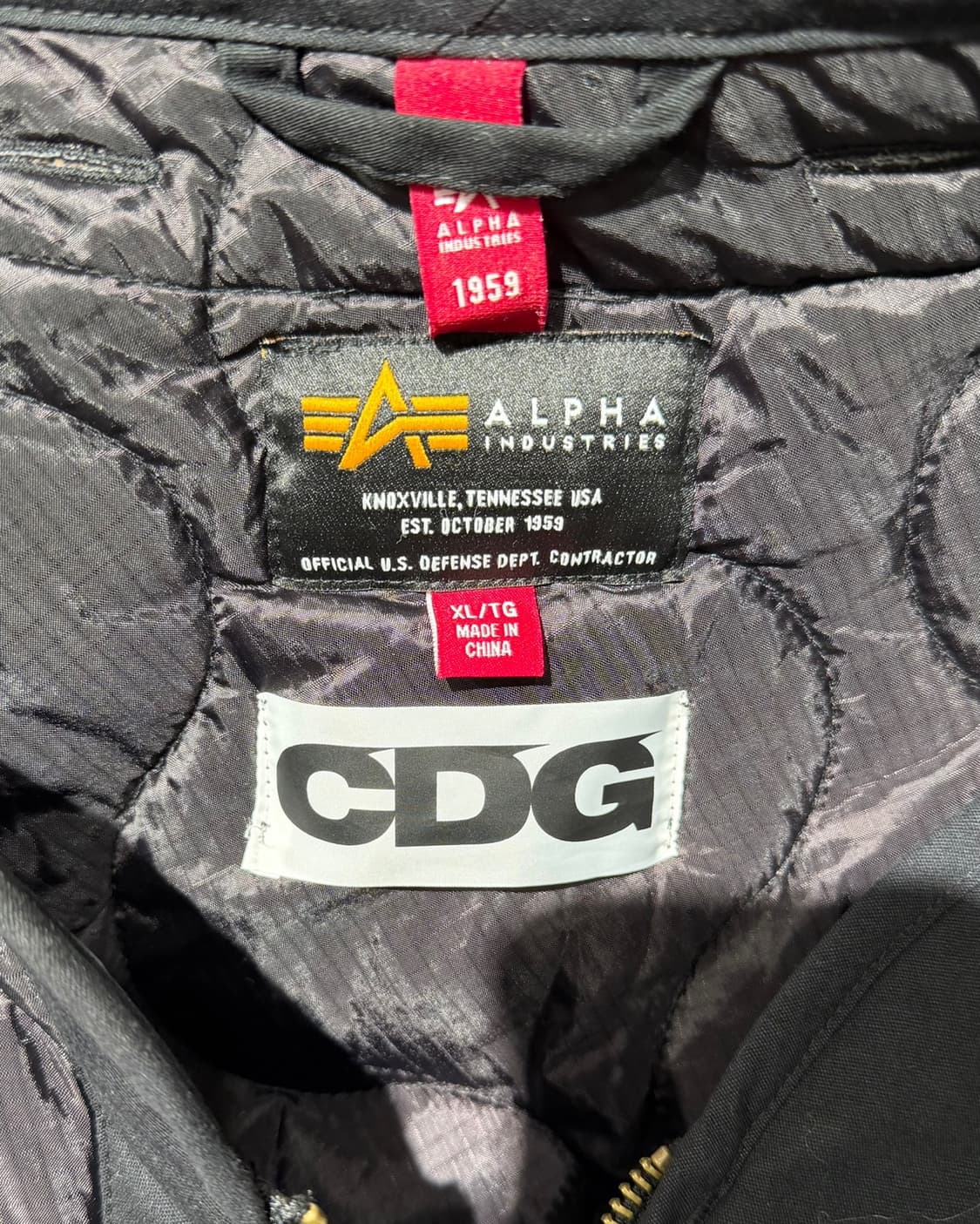 CDG x 알파 인더스트리 블랙 퀼팅 라이너 자켓 상품이미지8