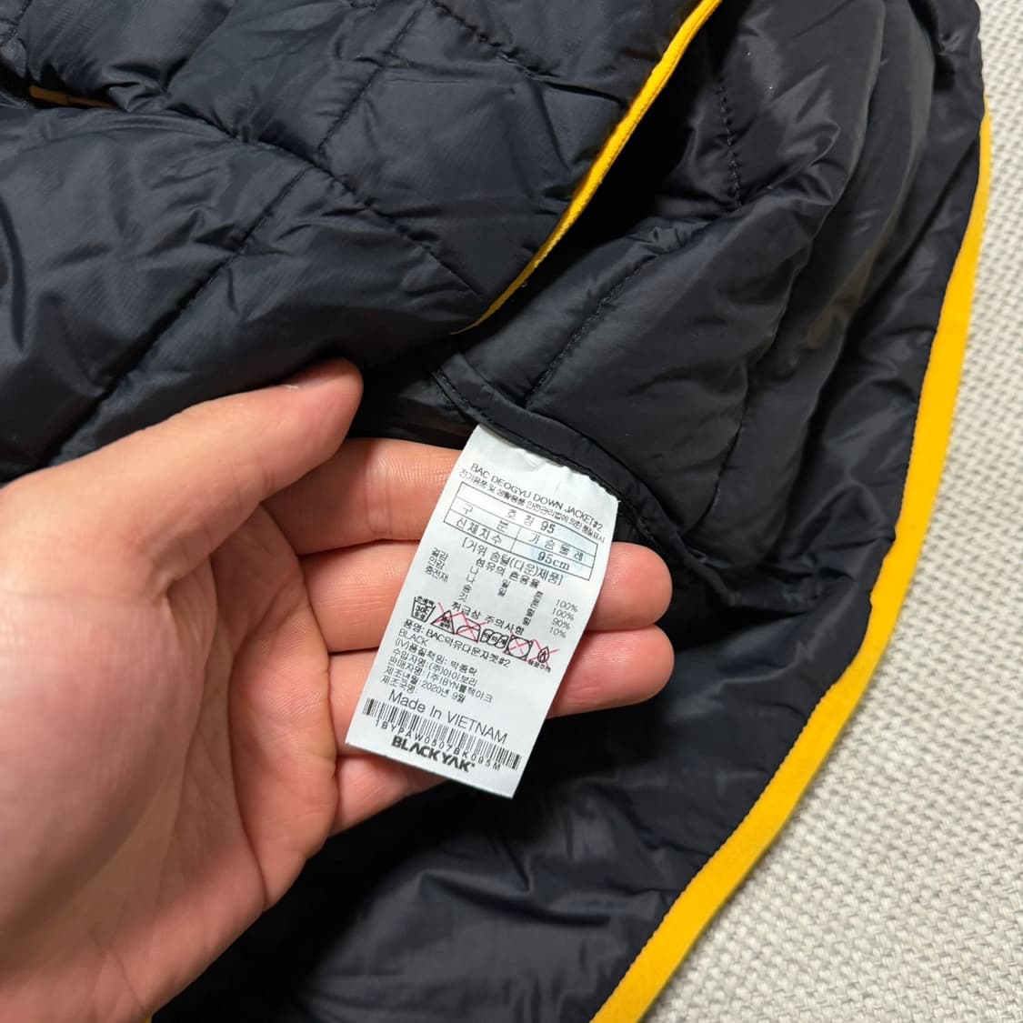 블랙야크 경량 패딩자켓 상품이미지3