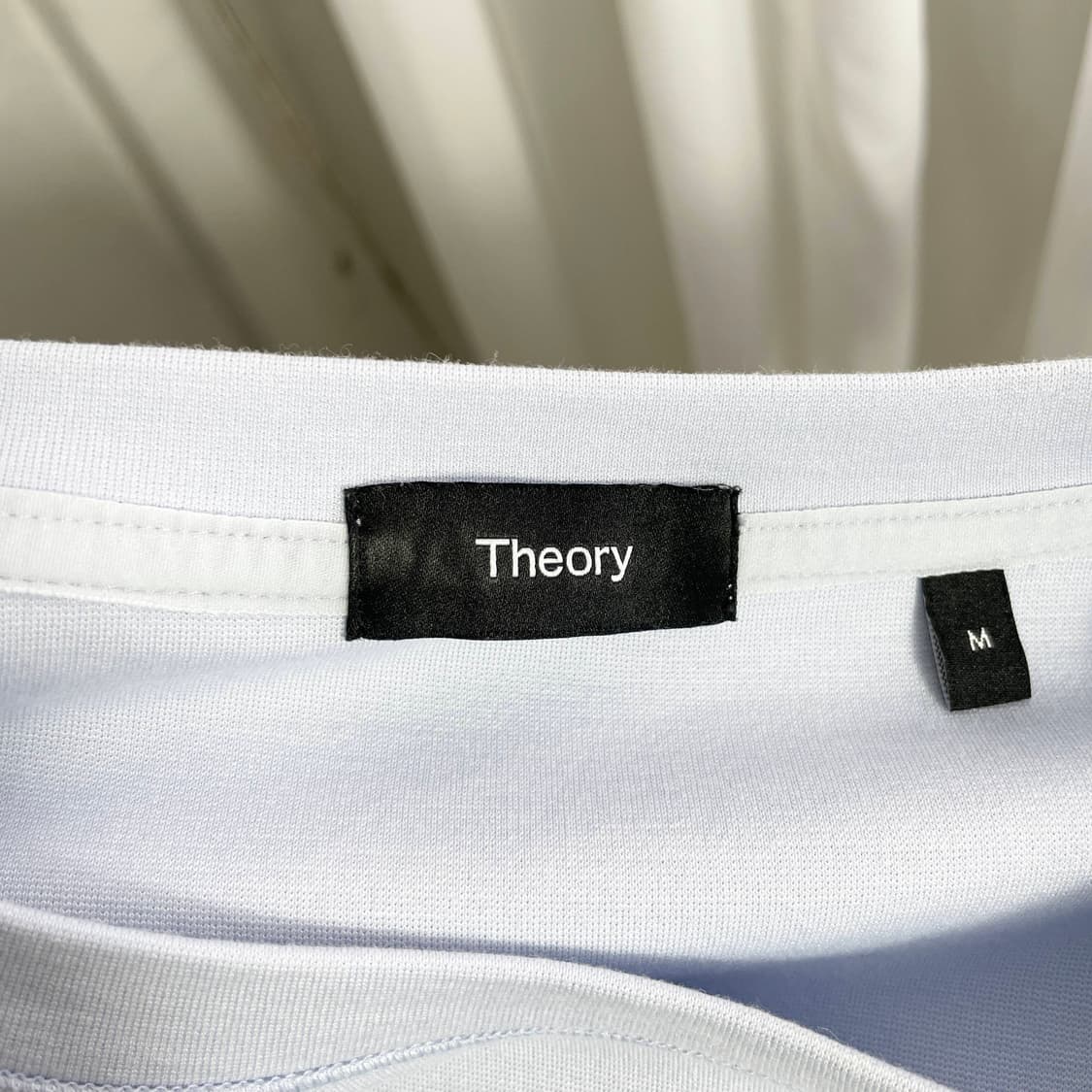 A2 Theory 띠어리 크루넥 반팔 티셔츠 95사이즈 상품이미지4