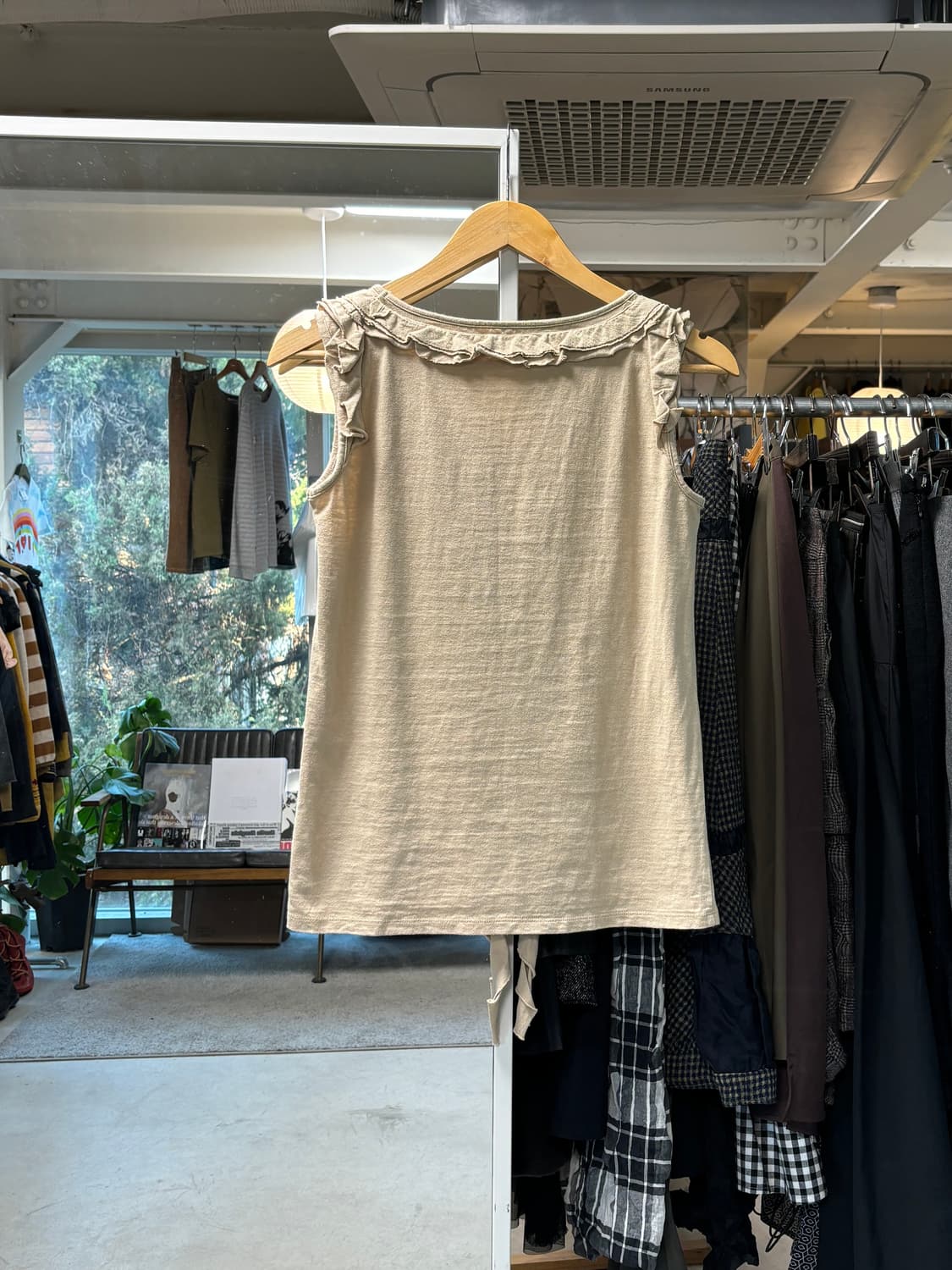 아츠로 타야마 프릴 슬리브리스 상품이미지2