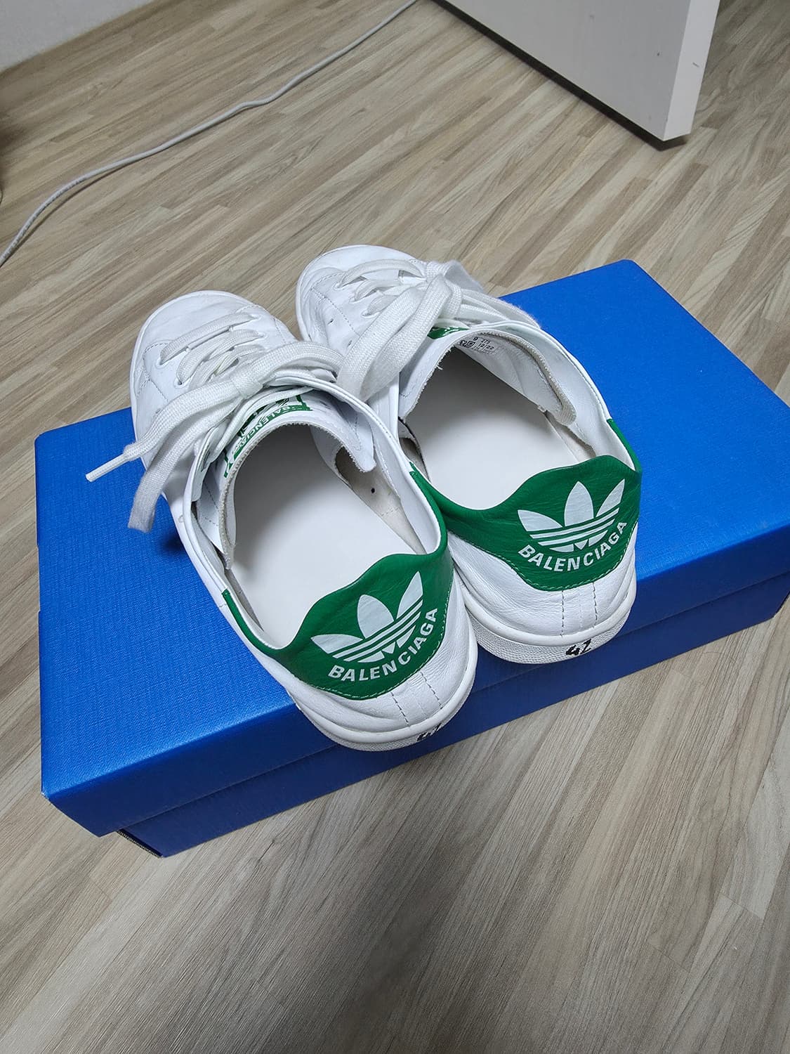 발렌시아가 스탠스미스 42 상품이미지2