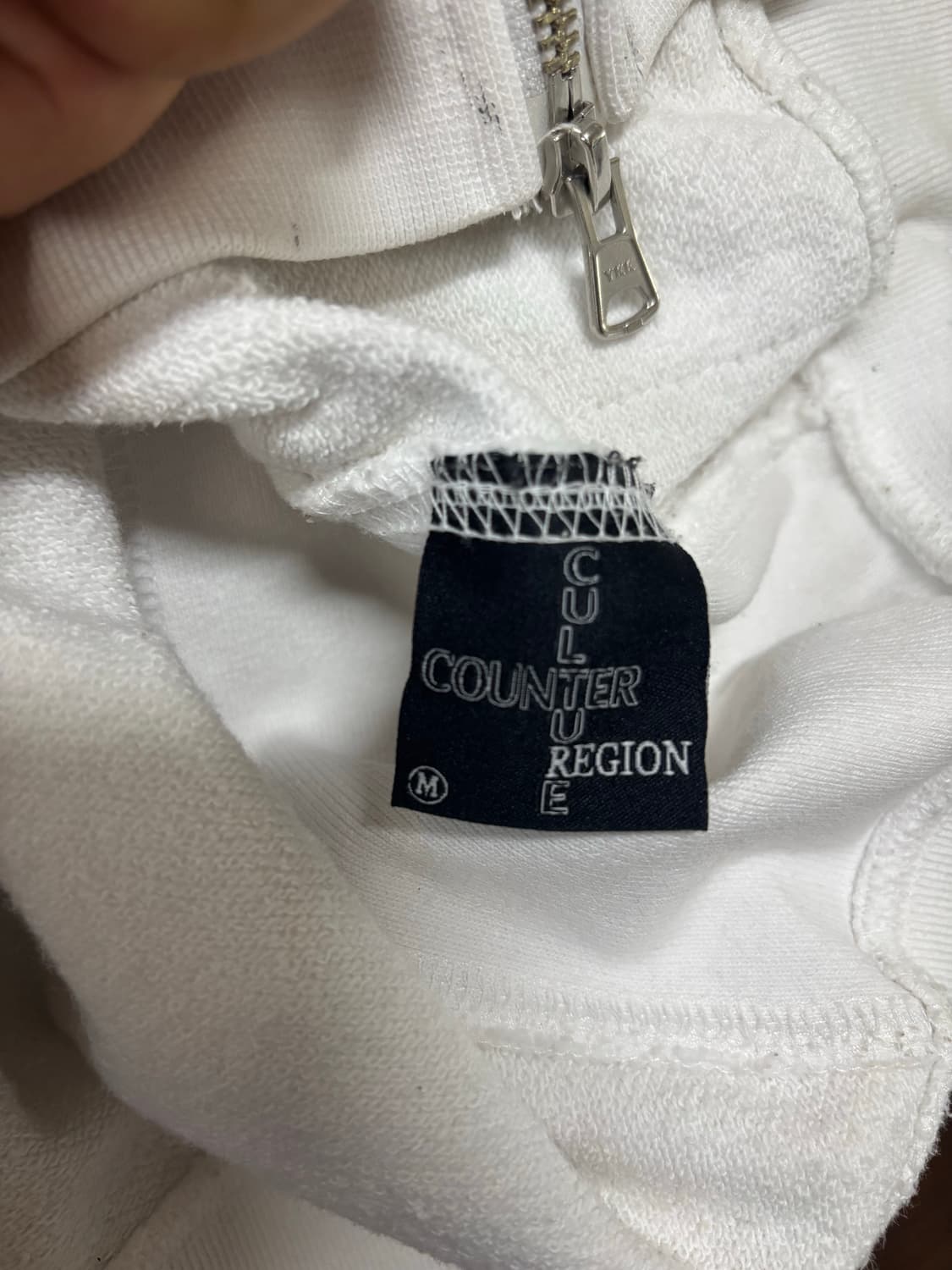 [REGION] 오버핏 더티 워싱 펑크 화이트 후드집업  상품이미지4