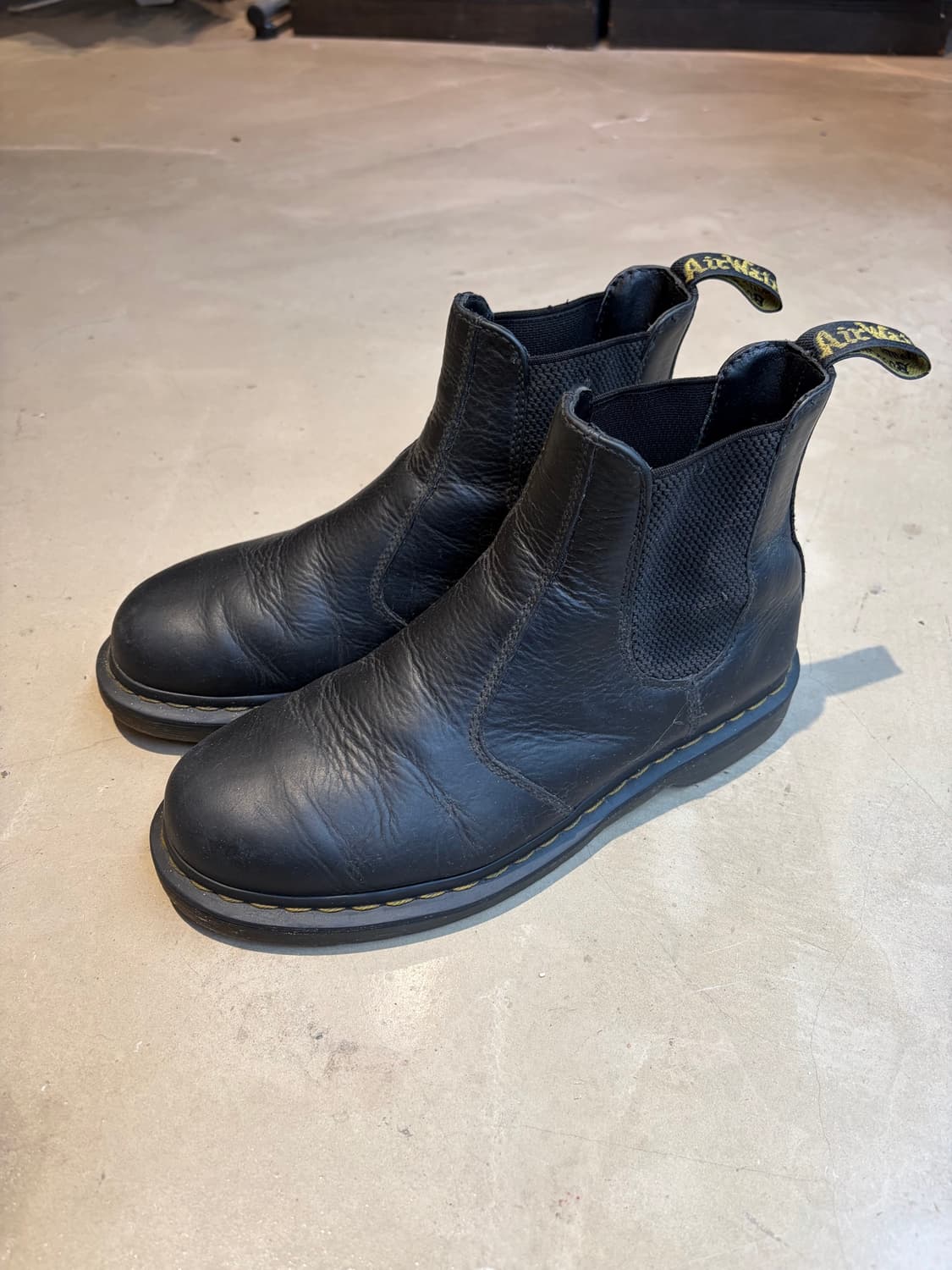 270) Dr. Martens 블랙 첼시 부츠 상품이미지1