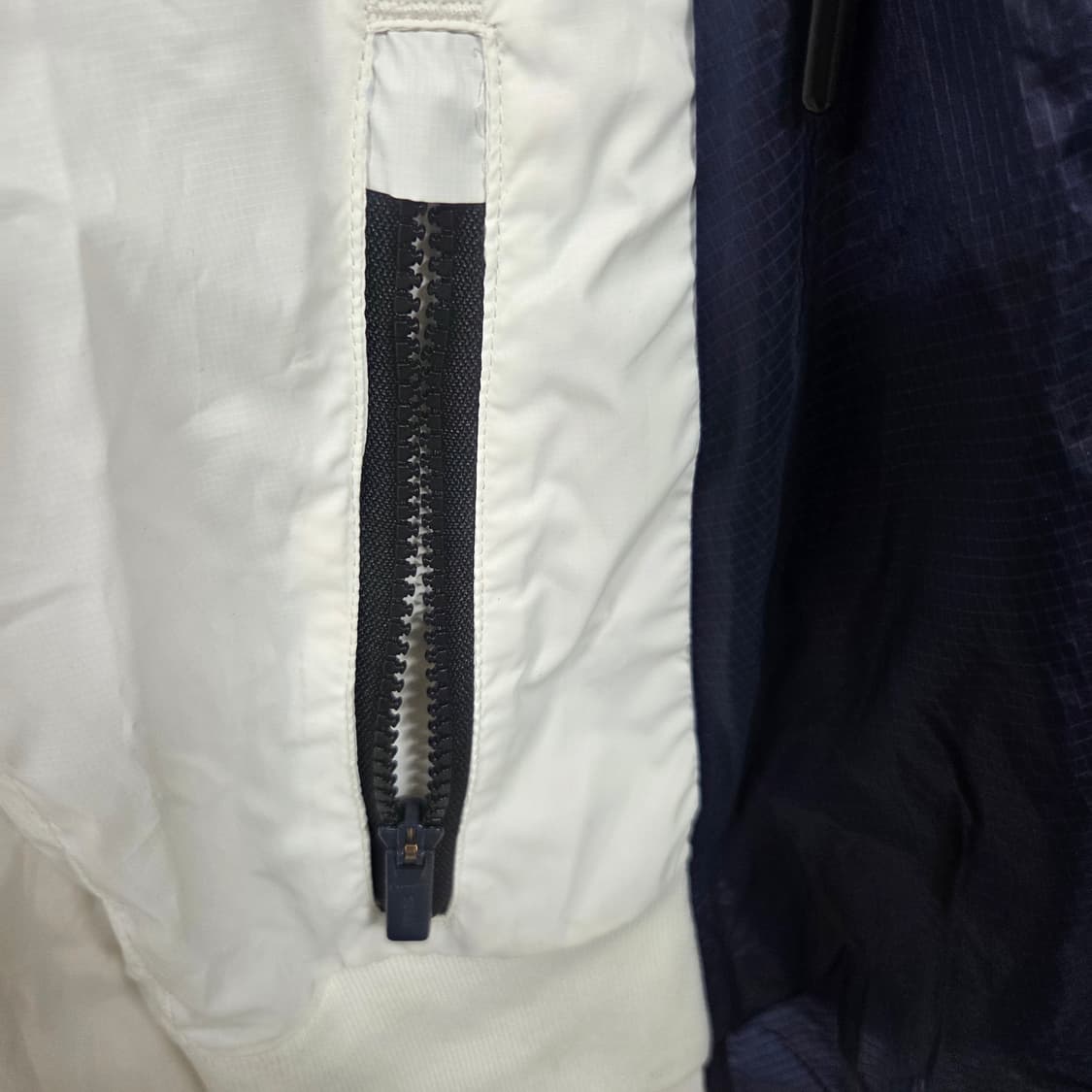 나이키 x 사카이 후디드 아노락 바람막이 상품이미지4