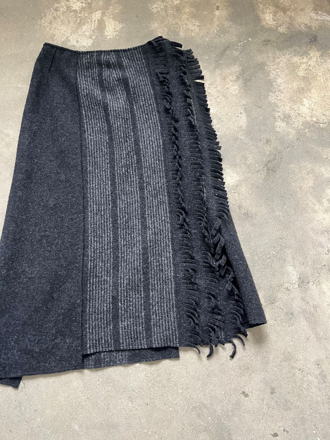 Hiroko bis 프린지 울 혼방 랩 스커트 상품이미지2