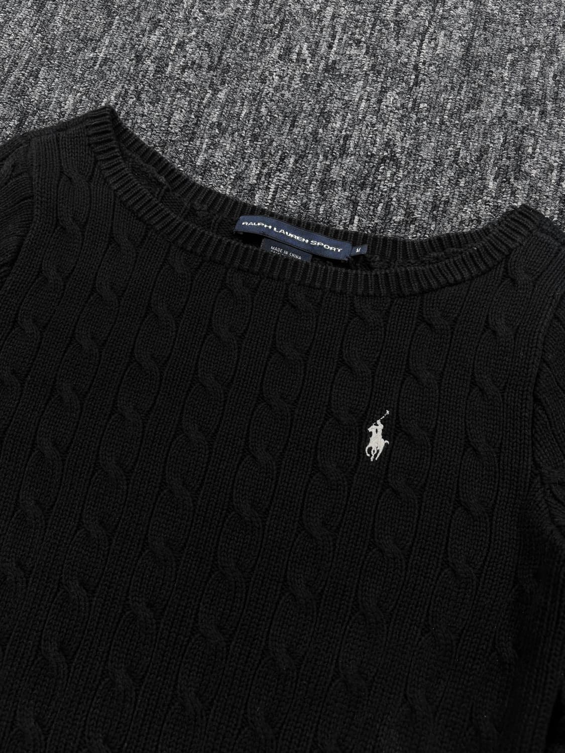 폴로 블랙 꽈배기 니트 상품이미지4