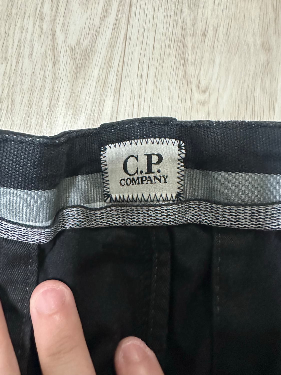 Cp컴퍼니 블랙 카고팬츠 상품이미지3