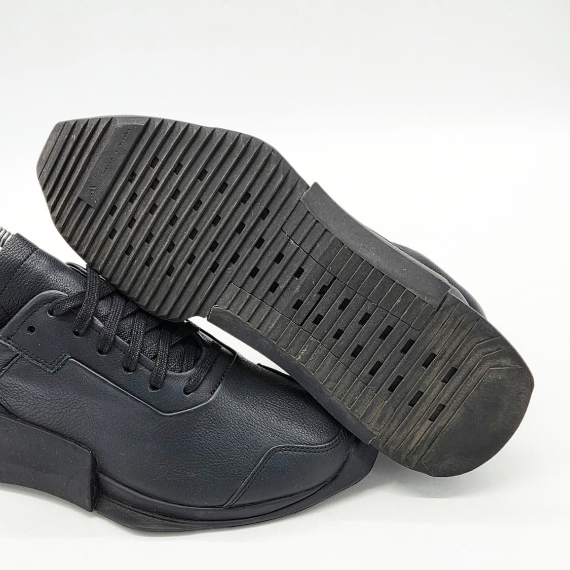 아디다스 X 릭오웬스 레벨 러너 로우2 스니커즈 블랙 (240) 상품이미지3