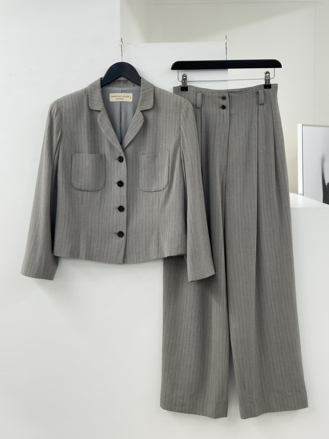 Christian Aujard  스트라이프 셋업 상품이미지2