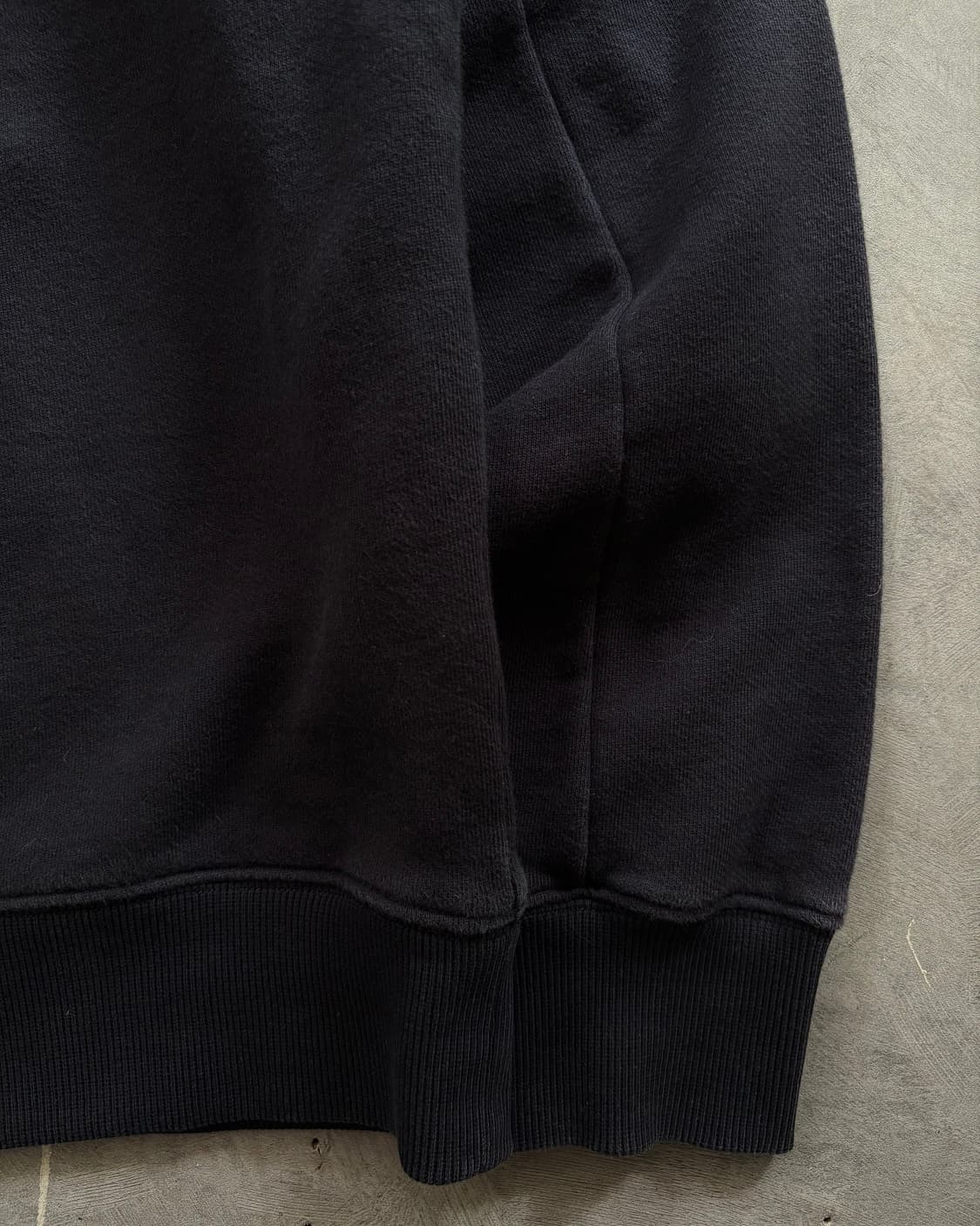 C.P company CP 씨피컴퍼니 렌즈 와펜 네이비 맨투맨  상품이미지5