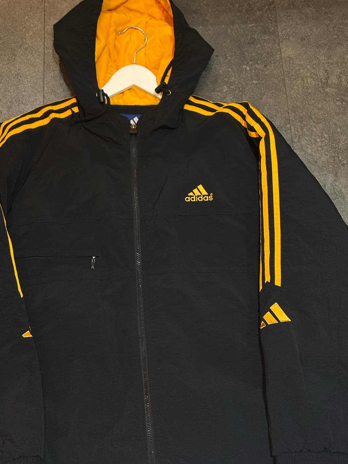 아디다스 올드스쿨 점퍼 105사이즈 상품이미지4