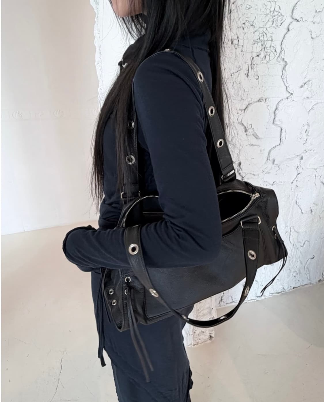 뎁크 투웨이 아일렛백 상품이미지1