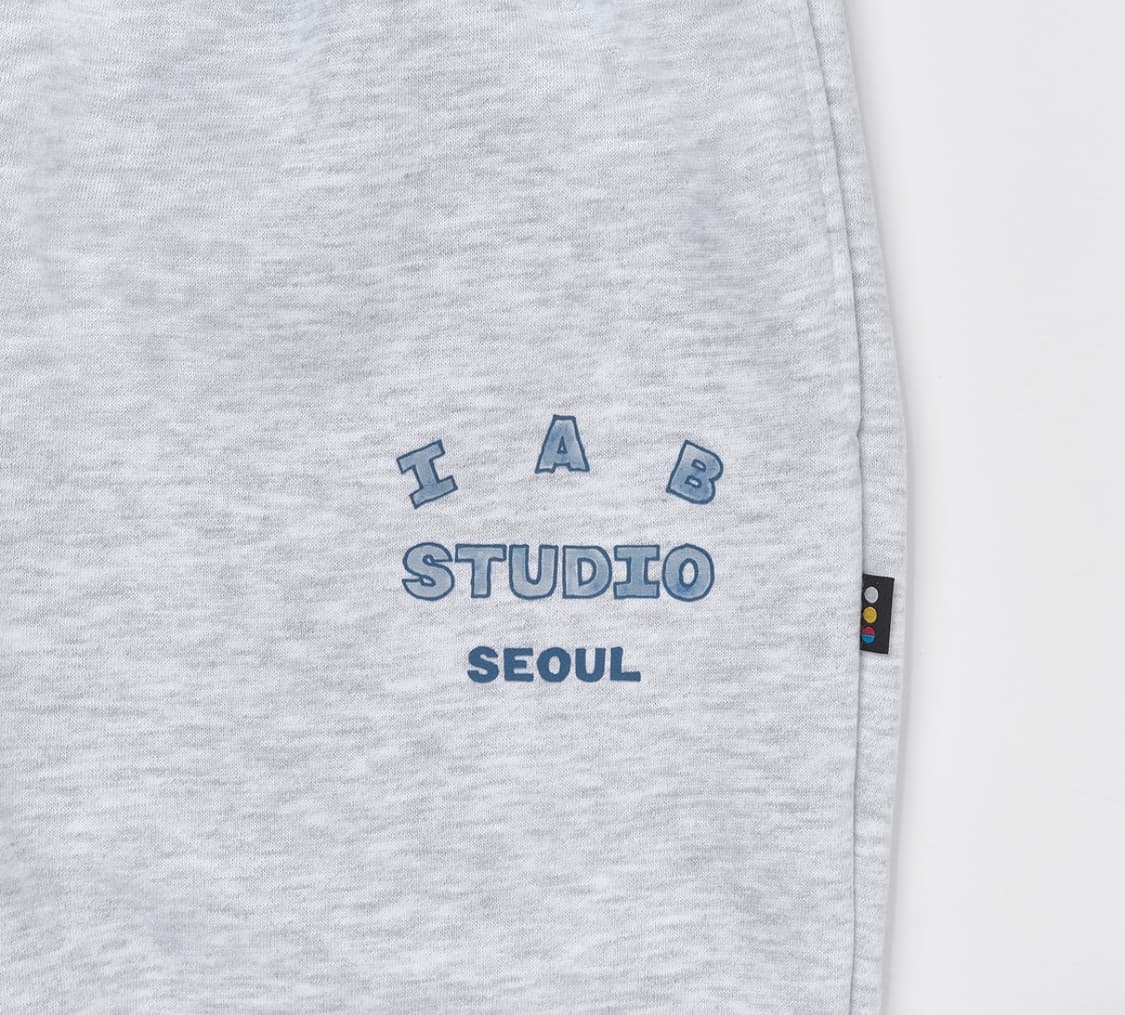 아이앱 스튜디오 서울 스웨트팬츠 라이트 그레이 상품이미지2