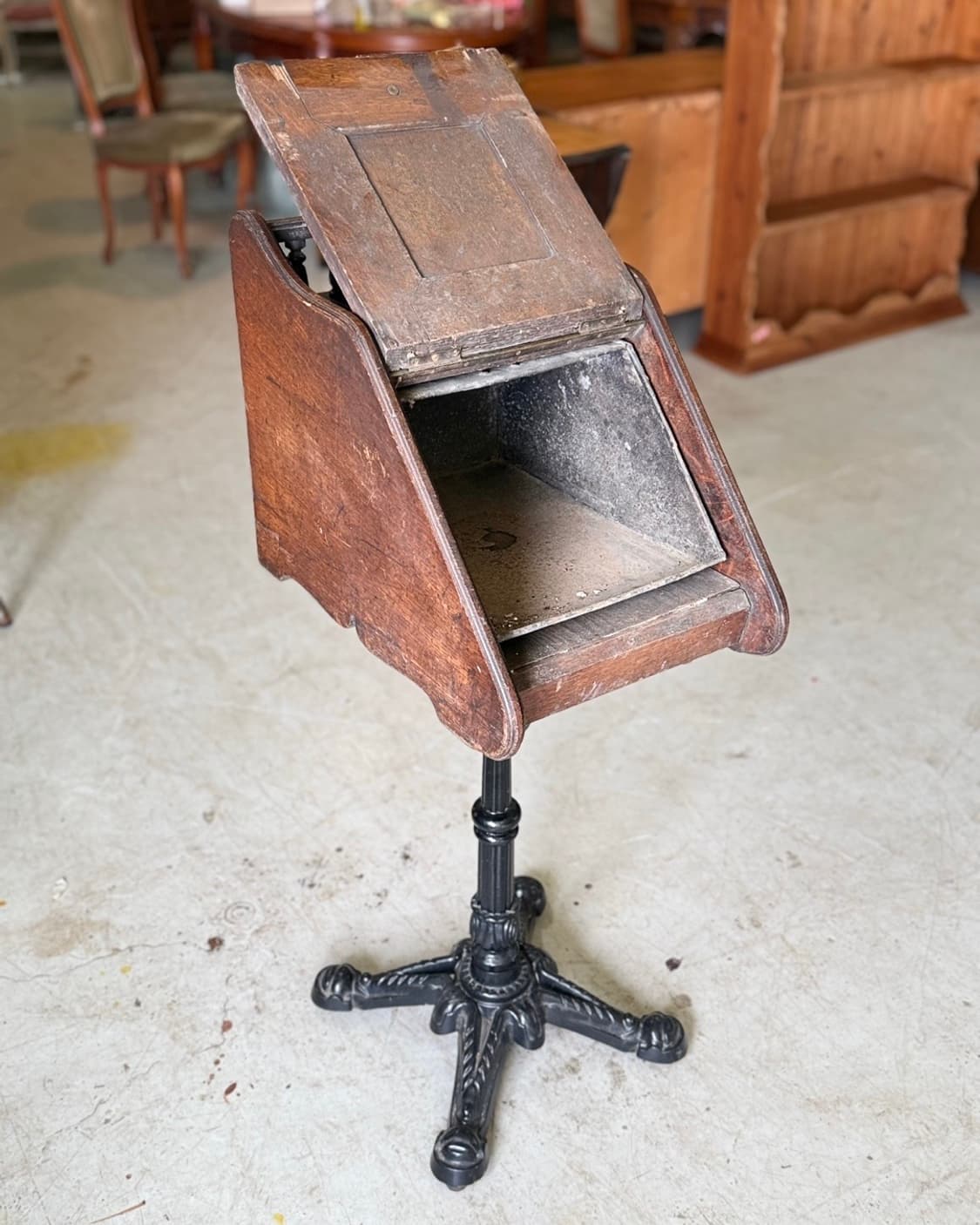 영국 앤틱 석탄 보관함 (Coal Scuttle) 상품이미지2