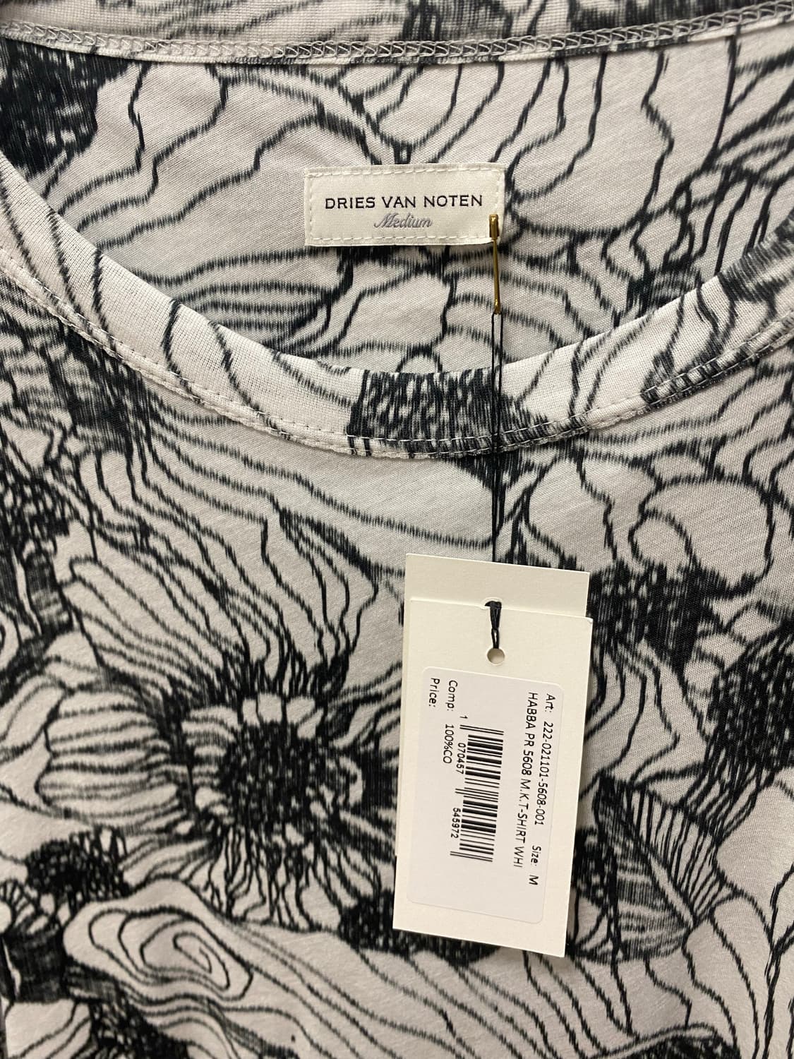 드리스반노튼 반팔 티셔츠 m사이즈 새상품 상품이미지3