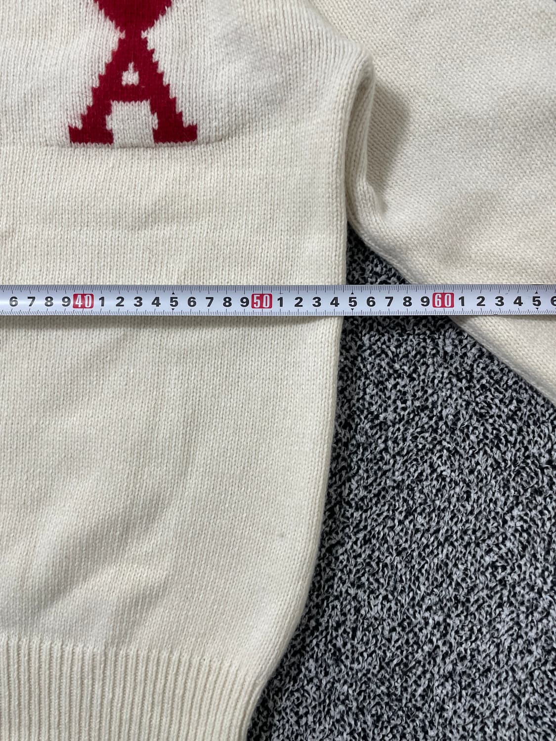 빈티지9. AMI 아미 하트 로고 오버사이즈 니트 가디건 오프화이트 남여 상품이미지6