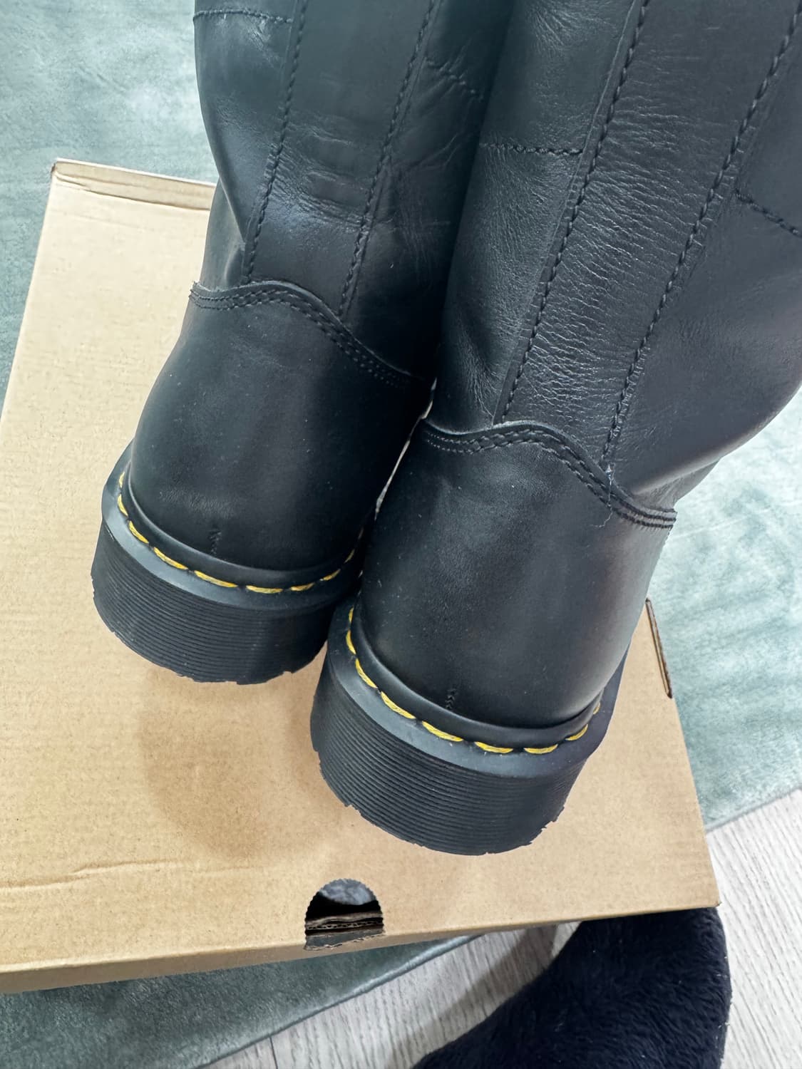 닥터마틴 스투시 부츠 2295 블랙 44 사이즈 상품이미지2