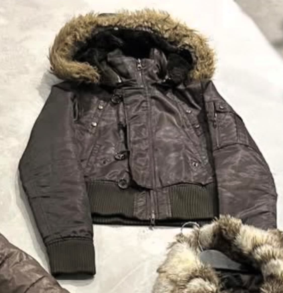 데스라이즈 아카이브 브라운 패딩 상품이미지1