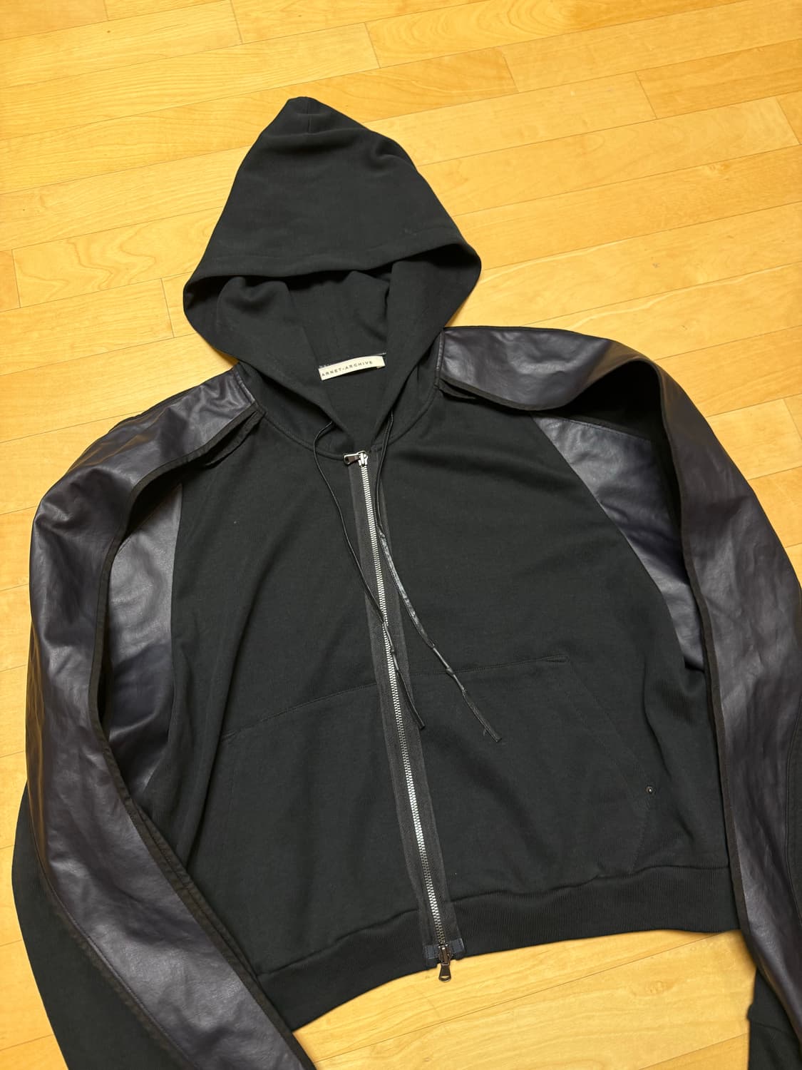 카르넷 아카이브 홀슈 크랩 집업 블랙 L 상품이미지3