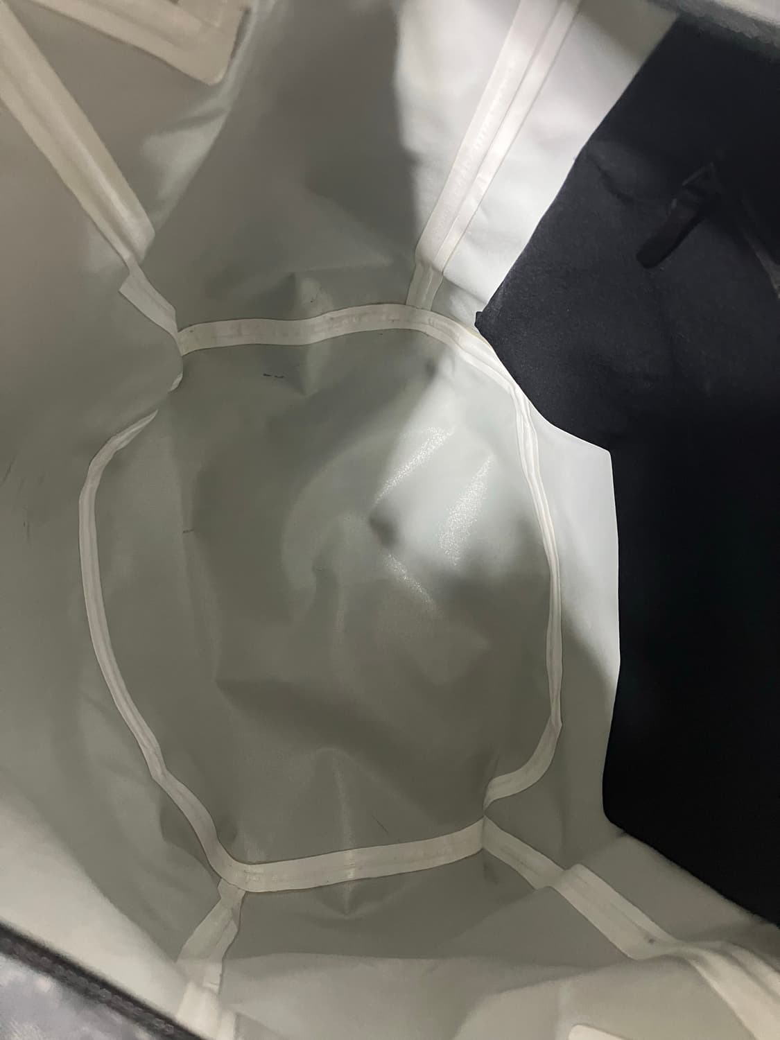 아크테릭스 베일런스 SEQUE 토트백 상품이미지4