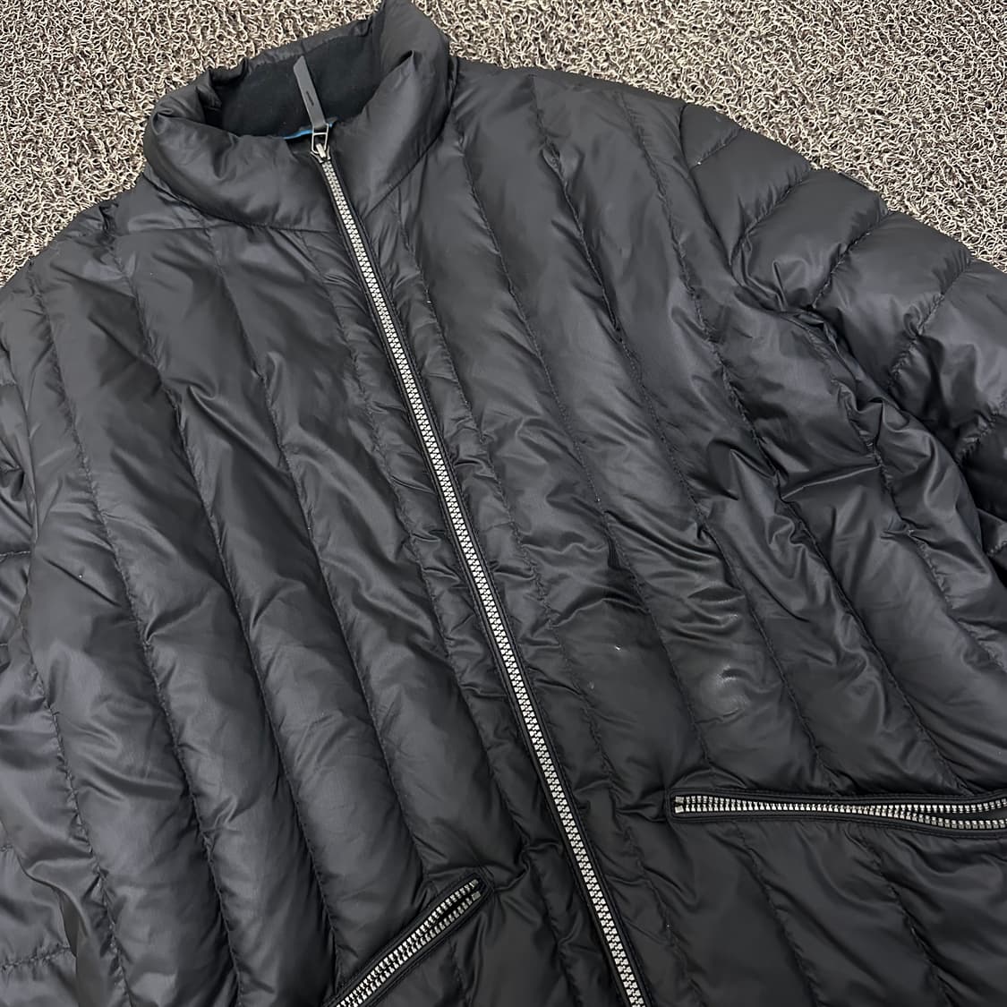 컬럼비아 구스다운 패딩 점퍼 블랙 XL 상품이미지2