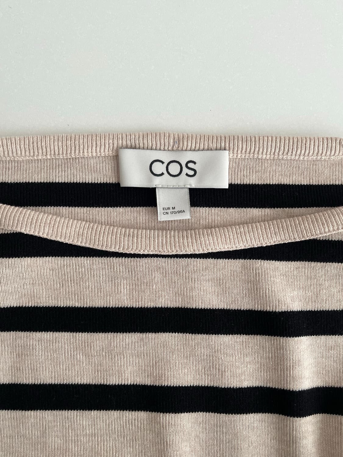 M) COS 보트넥 스트라이프 긴팔 티셔츠 상품이미지4