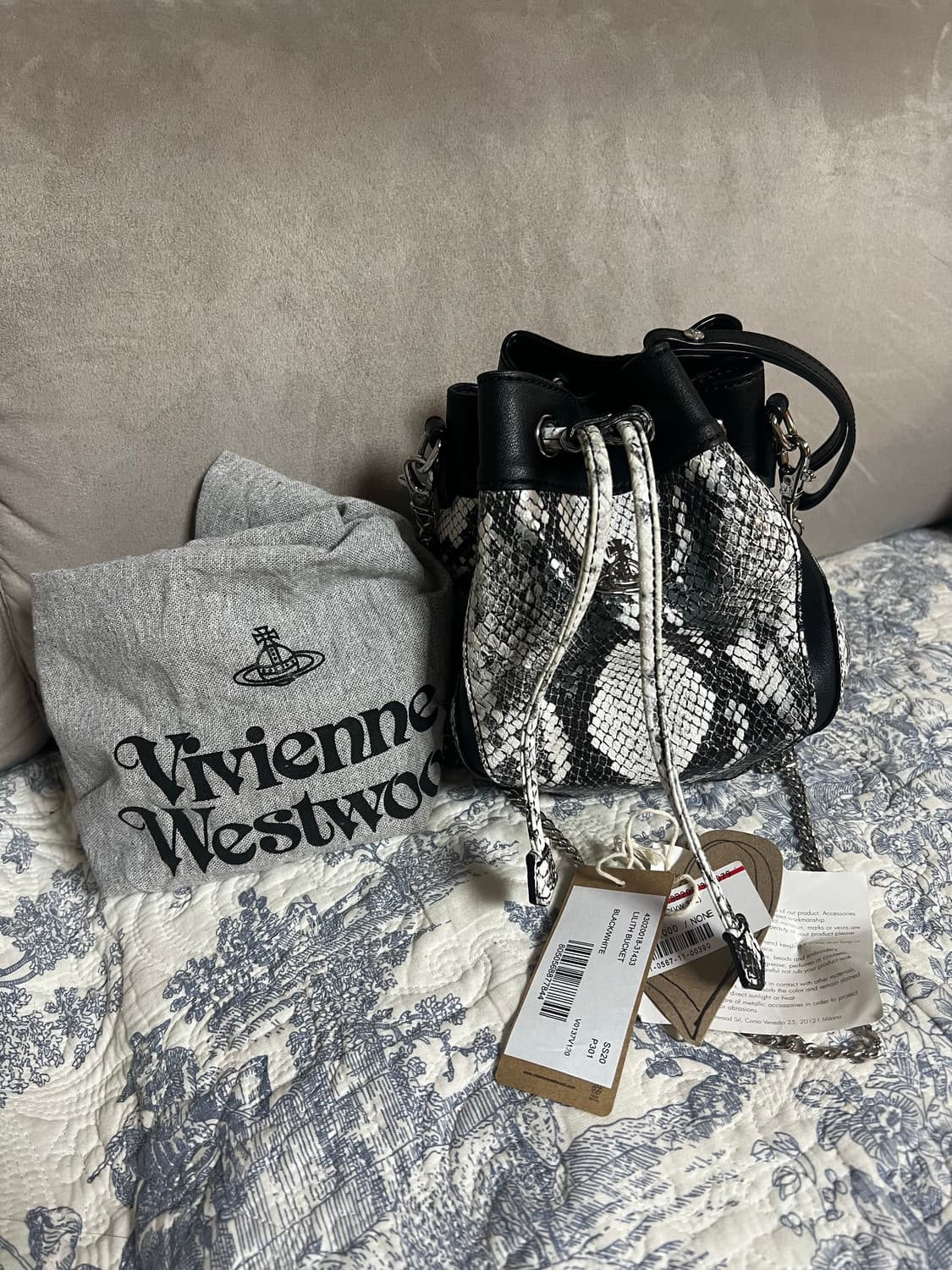 비비안웨스트우드  미니 버킷백 (히말라야 컬러) 상품이미지1