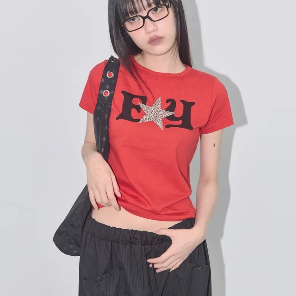 팬시클럽 슬림핏 반팔티 상품이미지1