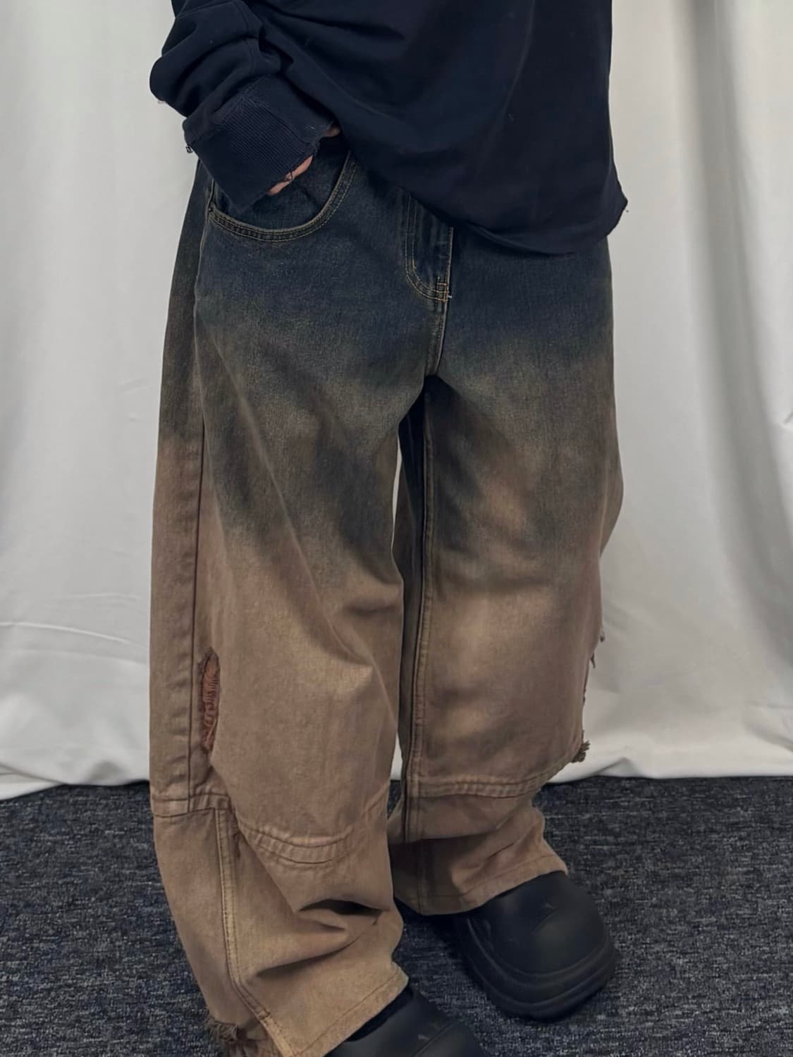 마뗑킴 그라데이션 브러쉬 데님 팬츠 상품이미지4