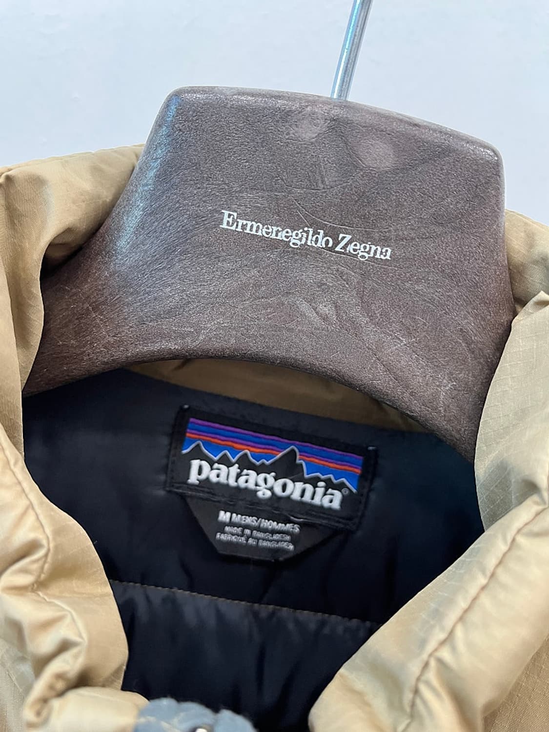 100) 파타고니아 경량 다운패딩  상품이미지4