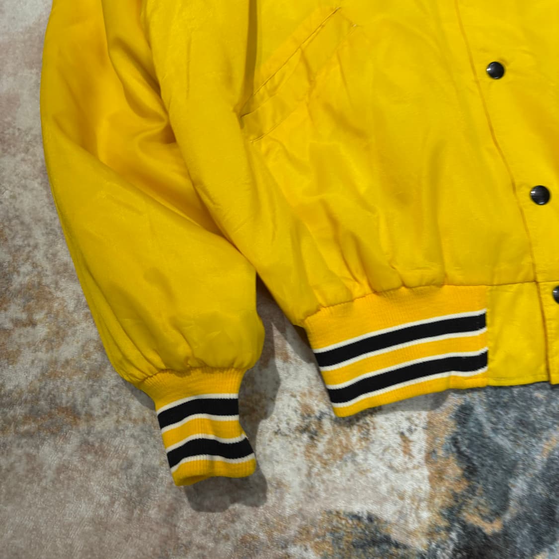 Butwin USA 빈티지 봄버 바시티 자켓 상품이미지4