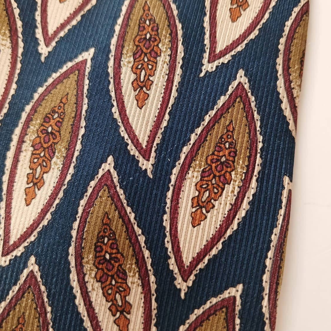 아쿠아스큐텀 페이즐리 리프 패턴 넥타이 9.4cm B등급 A18863 상품이미지8