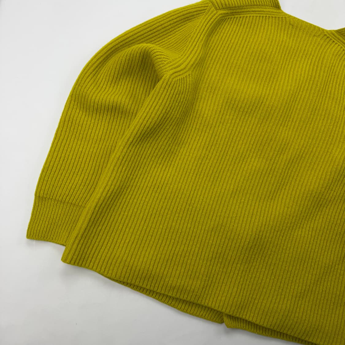 왓에버위원트 메리노울 니트 가디건 상품이미지9