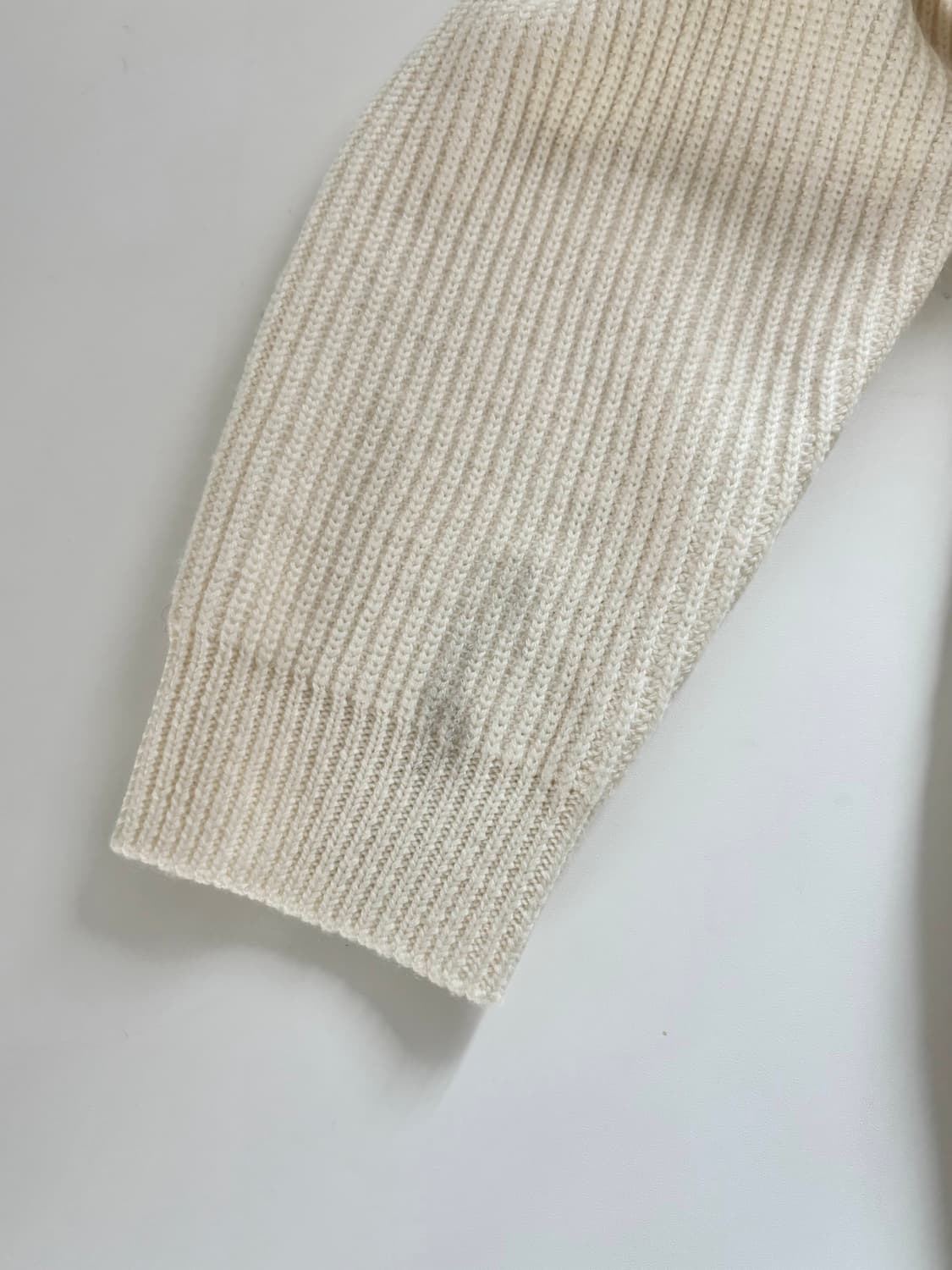 Supreme 슈프림 23FW 스몰 박스 아이보리 스웨터 상품이미지9