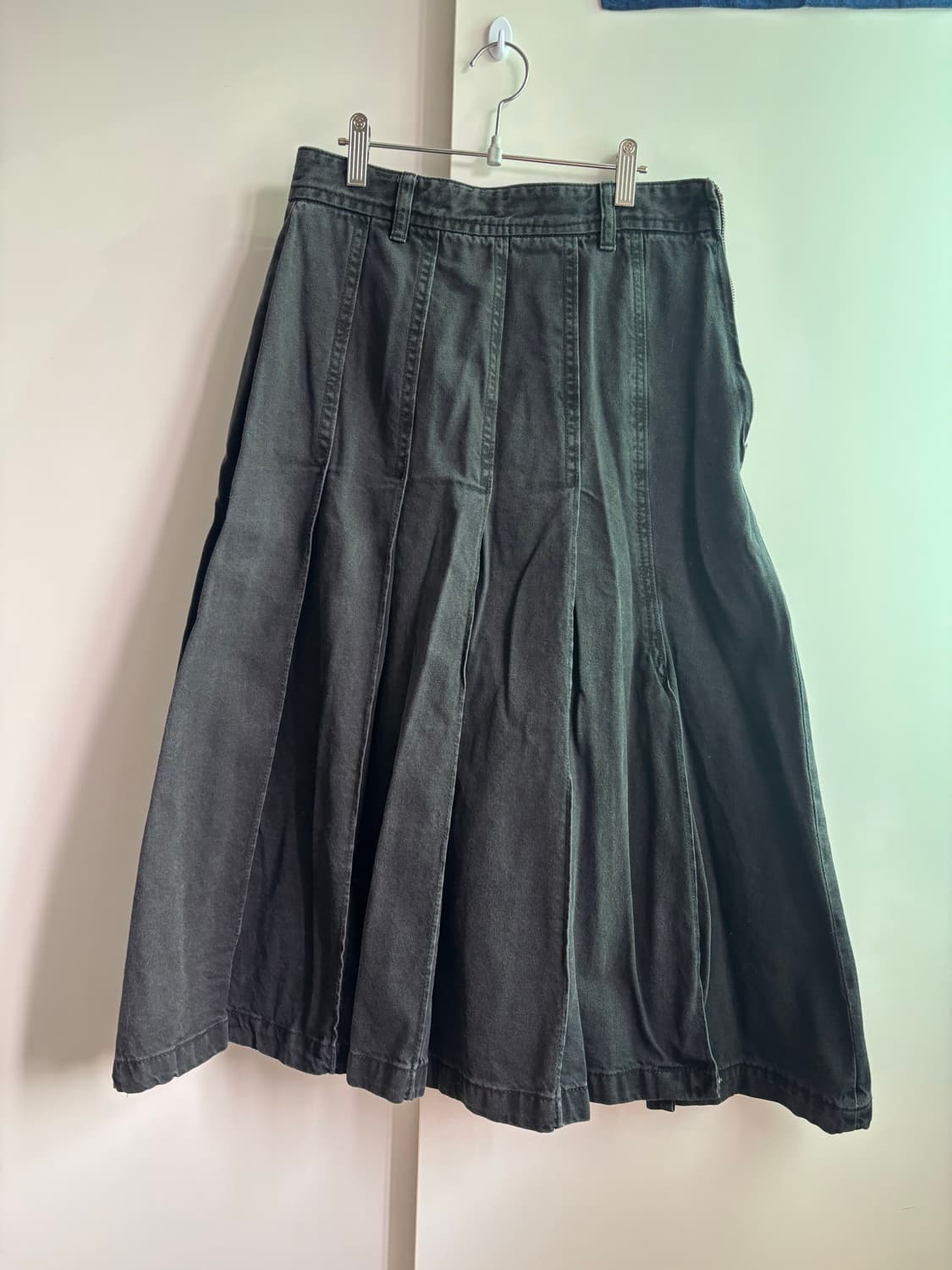 에잇세컨즈 데님 플리츠 스커트 M사이즈 상품이미지1
