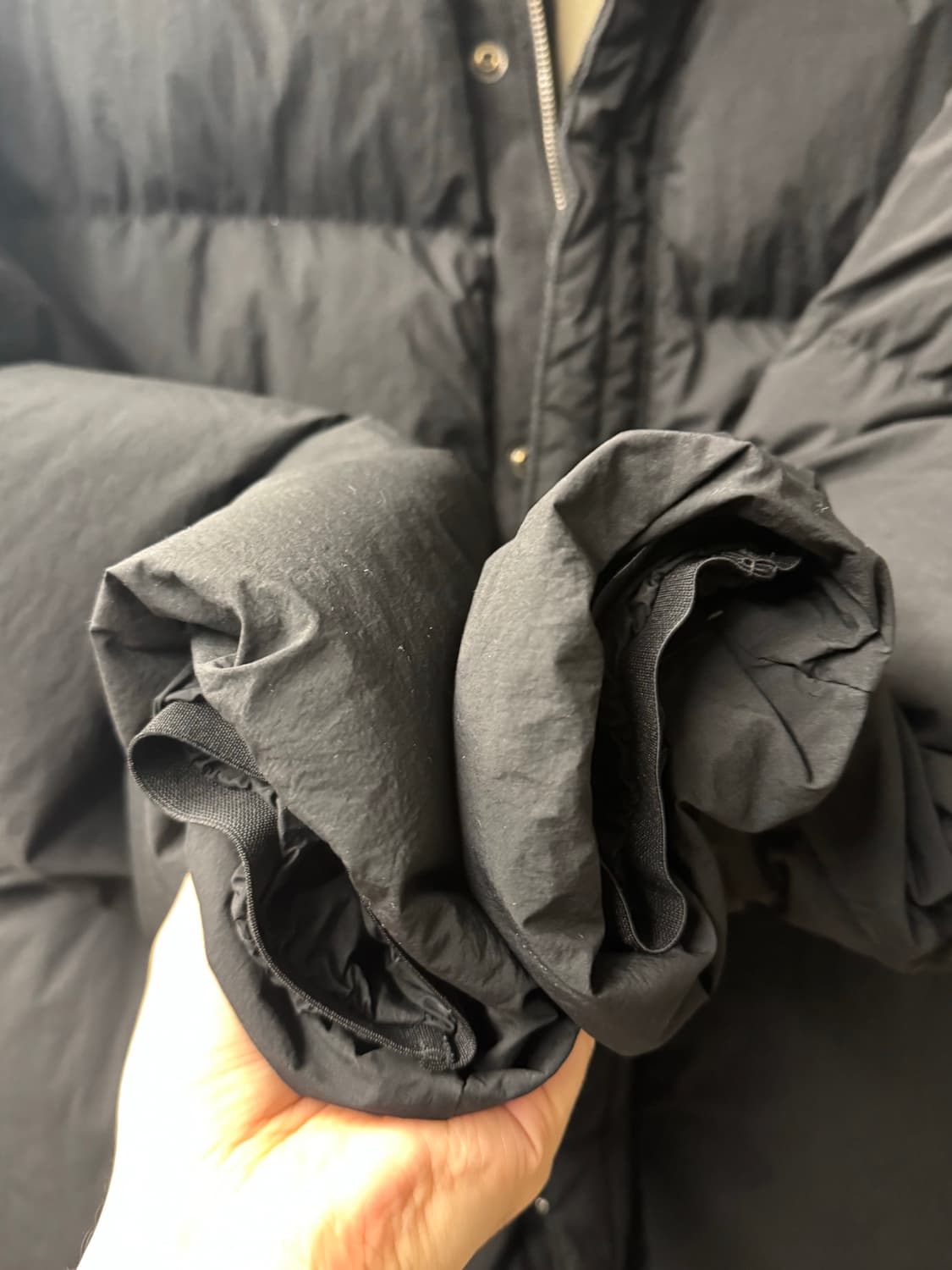 텐씨 아틱 다운 파카 블랙 상품이미지3